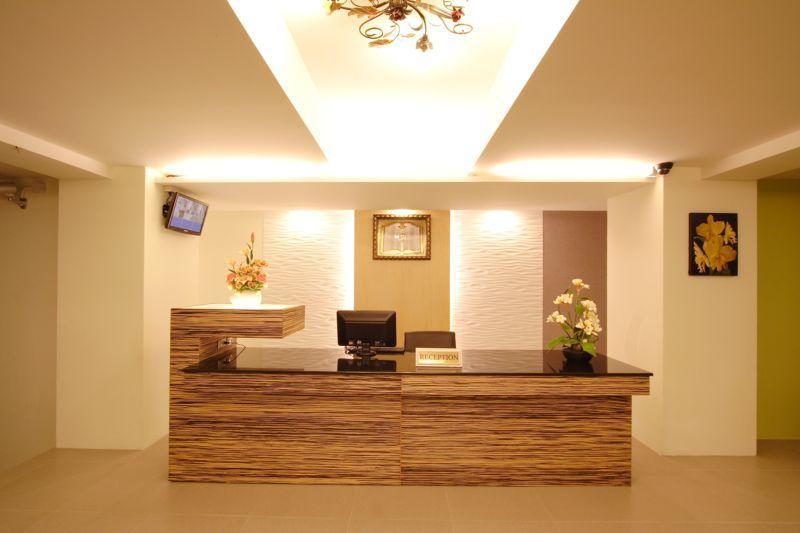 Kalim Beach Place Patong Extérieur photo